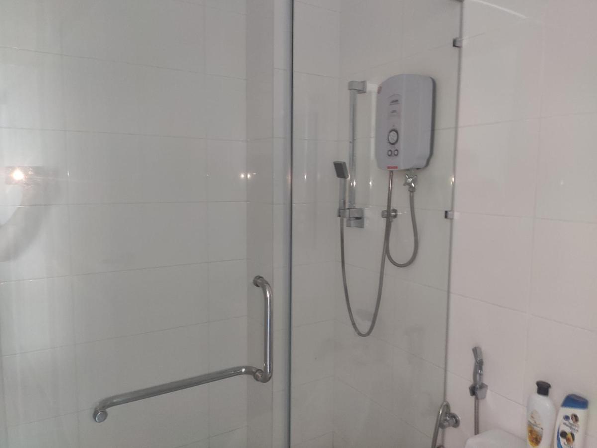 Symphony Suite @ The Wave Malacca Exteriör bild