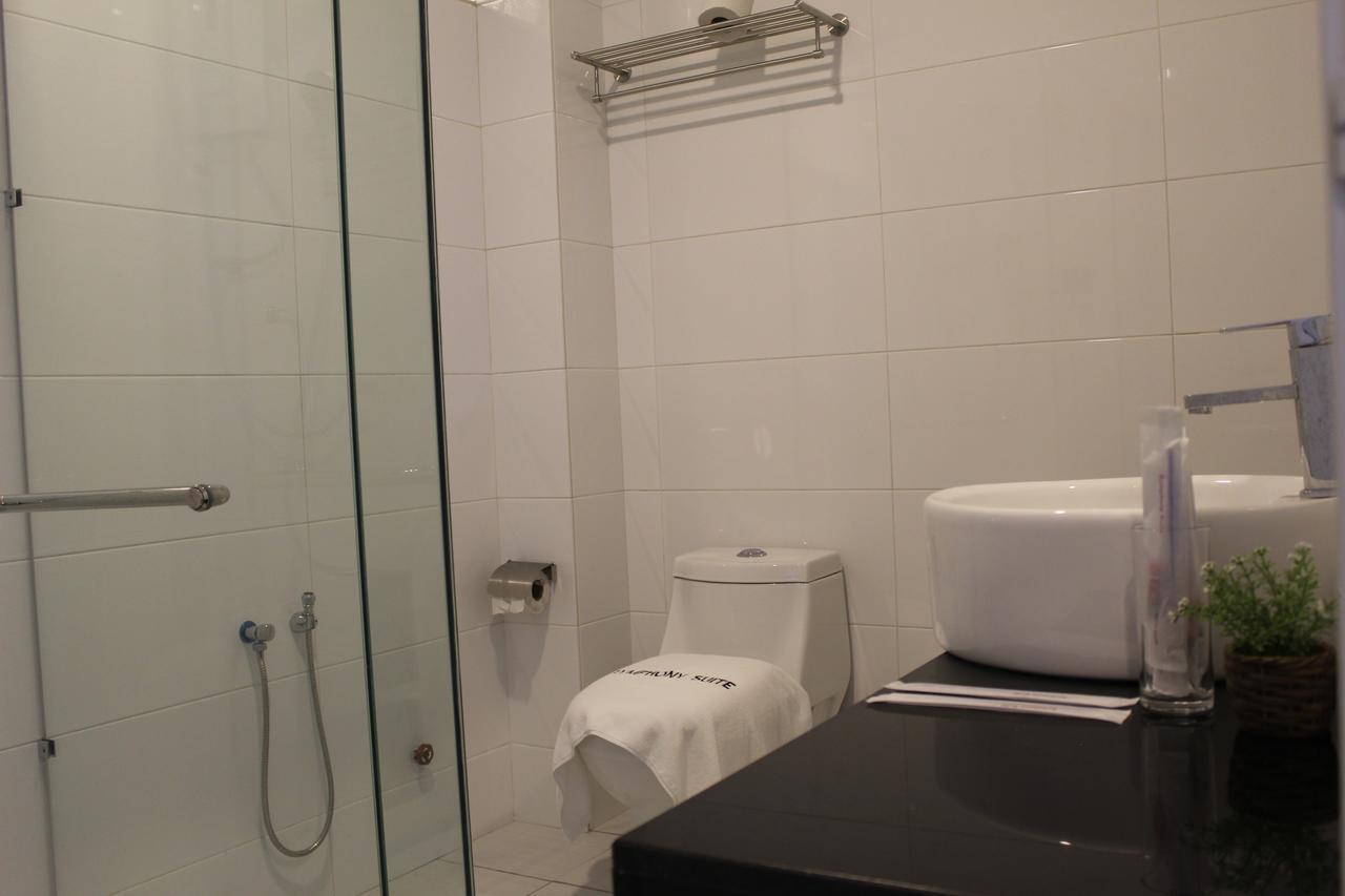 Symphony Suite @ The Wave Malacca Exteriör bild