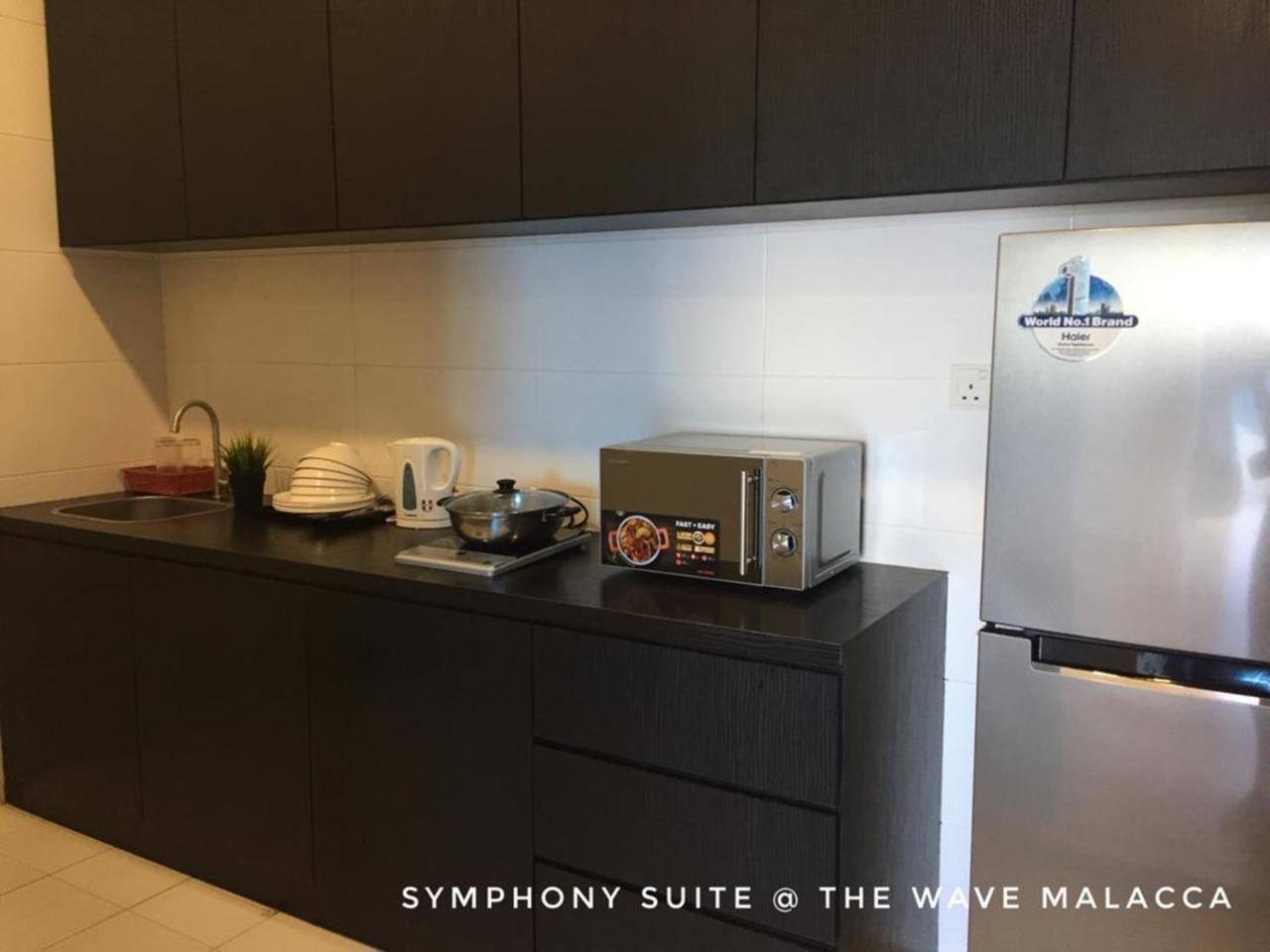 Symphony Suite @ The Wave Malacca Exteriör bild