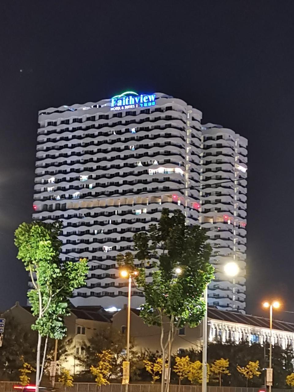 Symphony Suite @ The Wave Malacca Exteriör bild